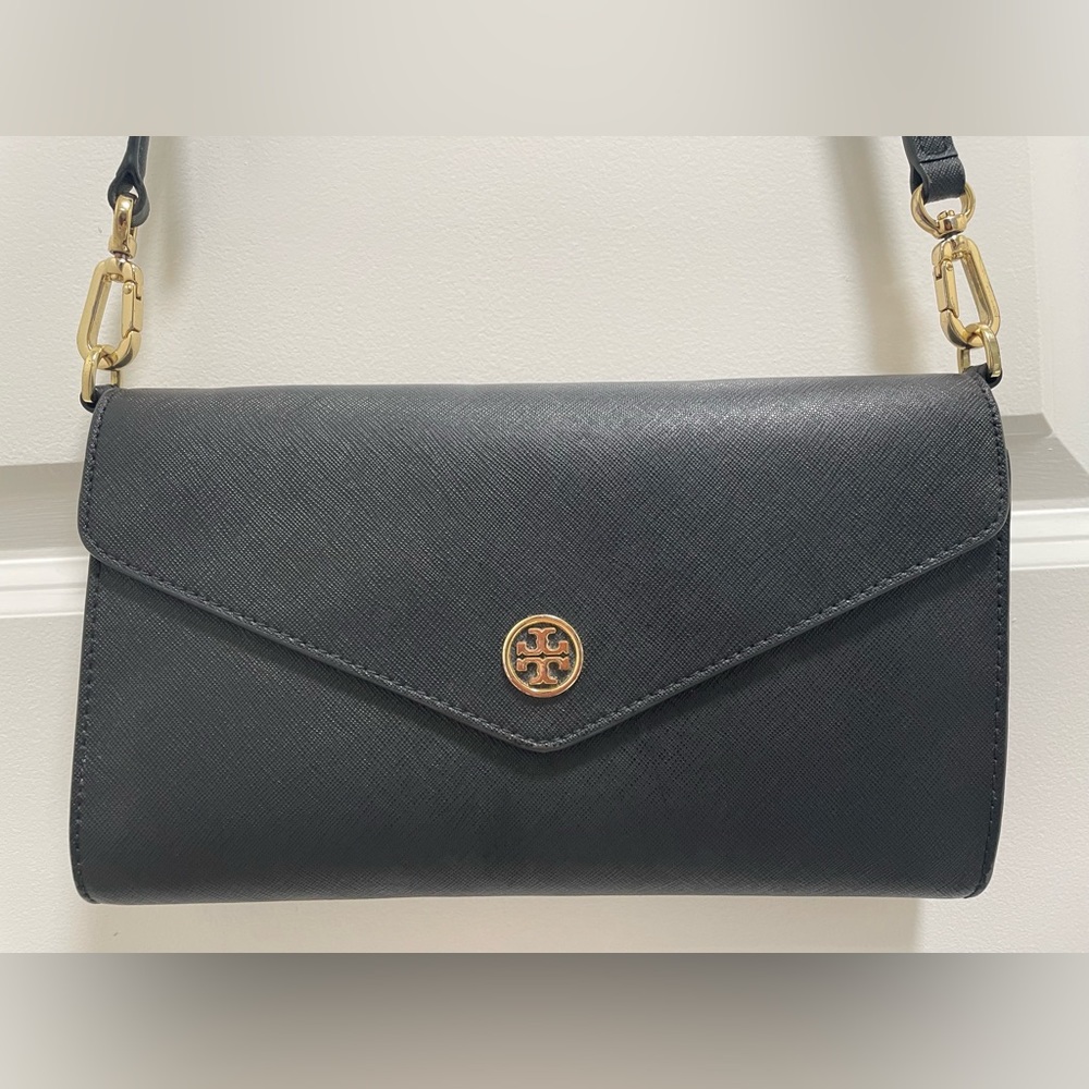 Tory Burch Robinson Envelop Clutch Crossbody Purse